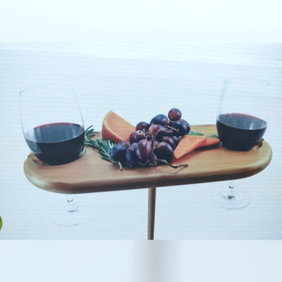 High Stakes bamboo picnic table for 2 - Picture 3 of 6